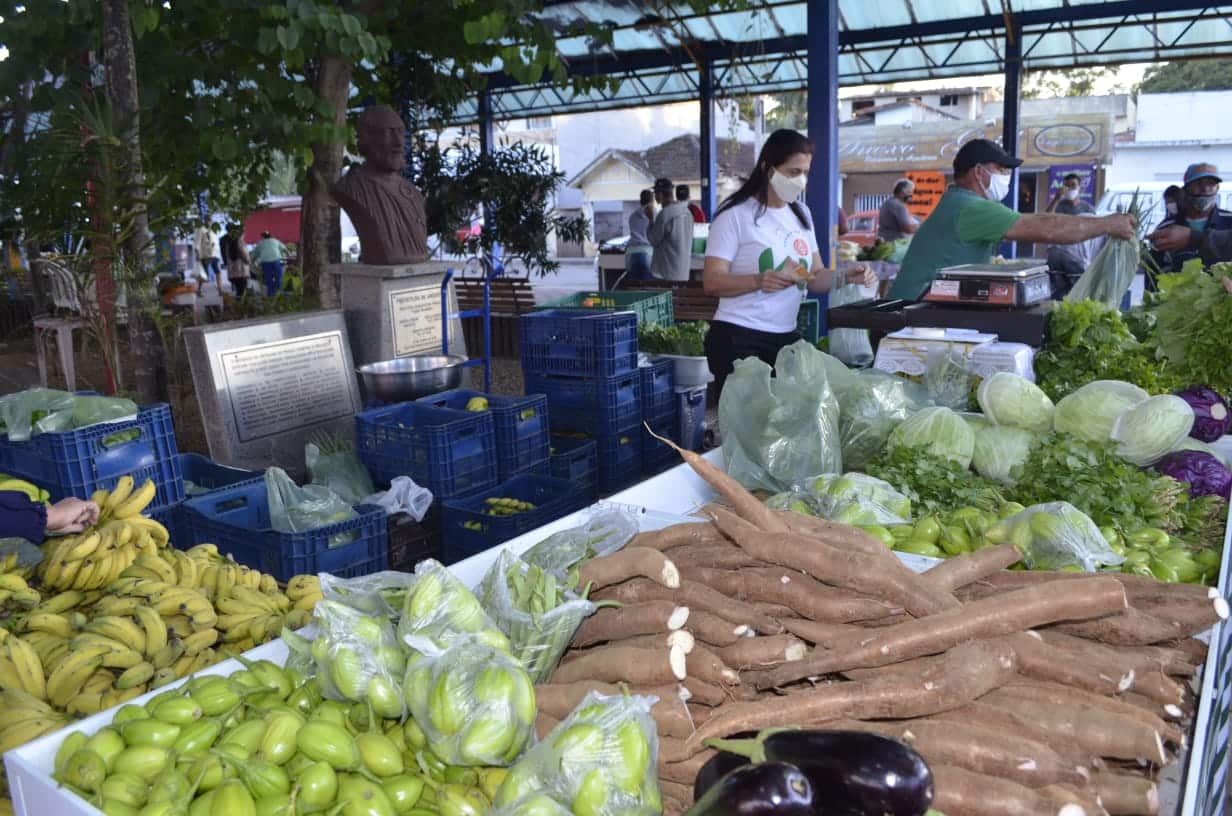 Anchieta realiza ações para comemorar o Dia da Agricultura Familiar