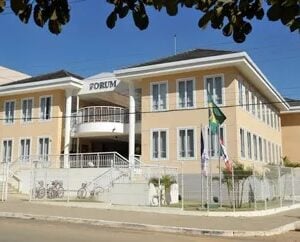 Justiça determina o afastamento de titular da comarca de Venda Nova do Imigrante Fórum de Venda Nova
