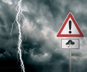 Temporais com granizo no ES podem ocasionar transtornos no feriadão Ciclone extratropical no Brasil