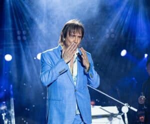 VITRINE: Roberto Carlos comemora 82 anos com show inesquecível em Cachoeiro