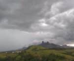 Sextou com tempo instável e previsão de chuva no Sul do ES