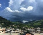 Cidades do Sul do ES recebem alerta de chuvas e ventos intensos