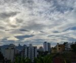 Sem chuva: domingo deve ser de tempo aberto, mas com nuvens no Sul do ES