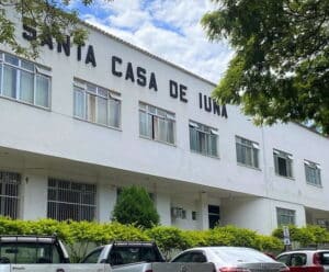 Inscrições abertas para o Processo Seletivo da Santa Casa de Iúna Foto mostra fachada do hospital que vai realizar o Processo Seletivo da Santa Casa de Iúna
