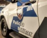 Homem é contido por vizinhos após agredir companheira em Guaçuí