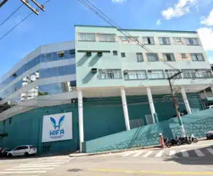 HIFA Cachoeiro começa a semana com diversas oportunidades de trabalho fachada do hospital HIFA