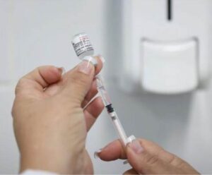 Vila Velha abre agendamento para vacinas contra gripe, Covid e rotina vacina