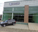 Polícia identifica adolescentes que danificaram placa em Venda Nova
