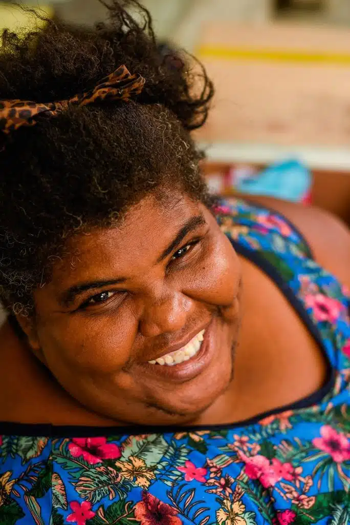 Após ensaio fotográfico na rua, vaquinha tenta arrecadar valor para pedinte comprar casa em Cachoeiro. Conheça a história de ‘xuxu’