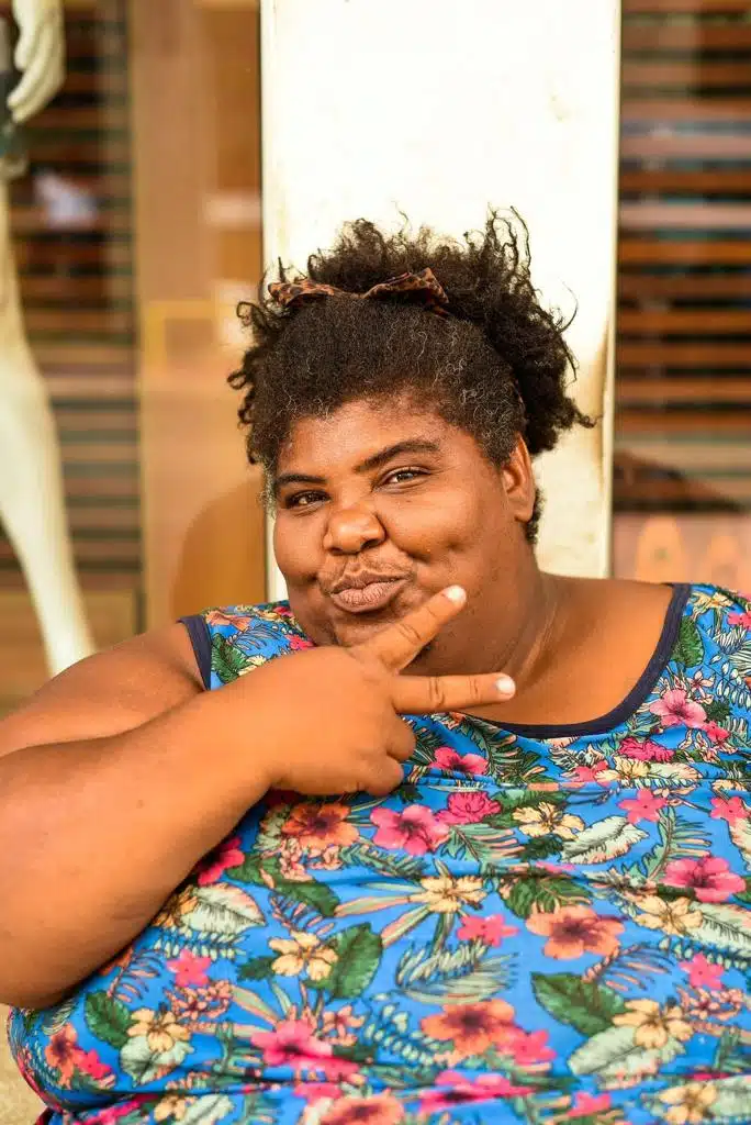 Após ensaio fotográfico na rua, vaquinha tenta arrecadar valor para pedinte comprar casa em Cachoeiro. Conheça a história de ‘xuxu’