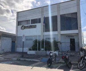 Suspeito de 19 anos é preso por estuprar menina de 9 no Espírito Santo Suspeito de 19 anos é preso por estuprar menina de 9 no Espírito Santo