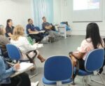 Educadores de Cachoeiro conhecem o Programa Cuidar Mais