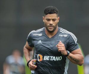 Hulk durante treino