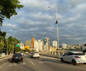 Não guarde o casaco ainda! Domingo (23) será com frio e chuva no Sul do ES previsão do tempo no ES / Cachoeiro de Itapemirim