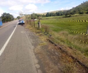 Trabalhador morre ao ser atingido por veículo na ES 490 em Itapemirim Trabalhador morre ao ser atingido por veículo na ES 490 em Itapemirim