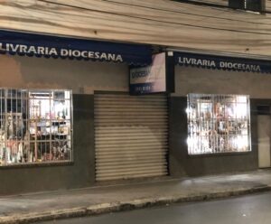 Livraria católica é alvo de assaltante em Cachoeiro Livraria católica é alvo de assaltante em Cachoeiro