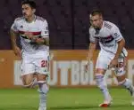 São Paulo usa reservas e conta com falha do goleiro para vencer Puerto Cabello na Sul-Americana