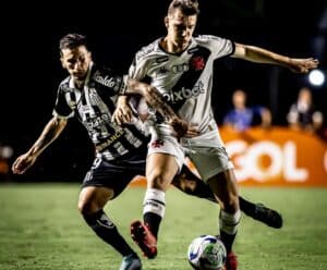 Santos derrota Vasco e vence a primeira fora de casa no Brasileirão Vasco e Santos