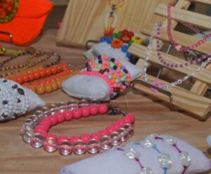 Praça de Fátima recebe feira de artesanato e festival de quadrilha Artesanato de Cachoeiro