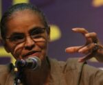 Marina Silva recebe alta hospitalar após internação por dores na coluna