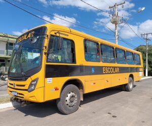 Sedu entrega veículos escolares ao município de Jerônimo Monteiro ônibus escolar