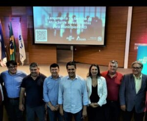Itapemirim: prefeito reforça compromisso para atração de indústrias Prefeito de Itapemirim ao lado do vice-governador Ricardo Ferraço