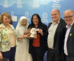 Rose de Freitas é homenageada por serviços prestados à Santa Casa