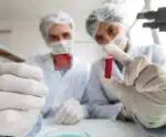 Tratamento contra HIV pode tornar vírus intransmissível