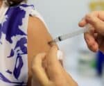 Mais de 43 milhões de pessoas já se vacinaram contra gripe no Brasil