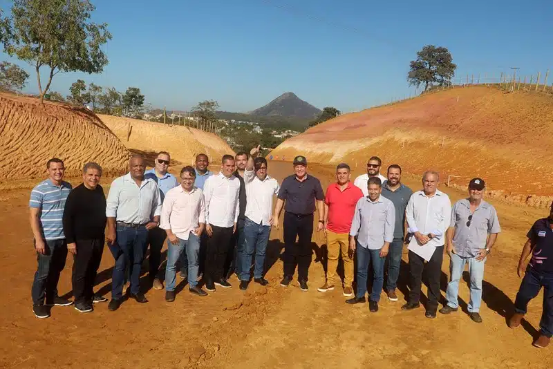 Governo entrega obras em Piúma