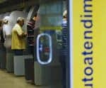 Bancos não abrem nesta quinta (12), mas funcionam normalmente na sexta (13)