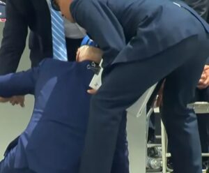 VÍDEO | Biden tropeça e cai durante cerimônia da Força Aérea no Colorado Biden leva tombo