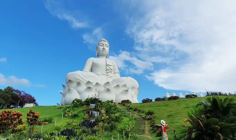 Buda gigante - Ibiraçu - turismo
