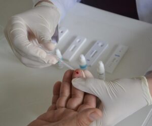 Ceasa comemora 46 anos com ação de saúde em unidade de saúde do ES Teste rápido