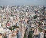 Brasil soma 203,063 milhões de habitantes em 2022, aponta Censo do IBGE