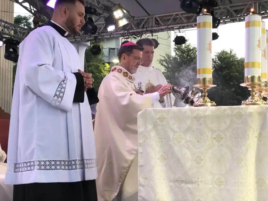 Fé, tradição e arte nos 60 anos de Corpus Christi em Castelo