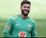 Goleiro Alisson desfalca Brasil contra Guiné por  trauma no mindinho