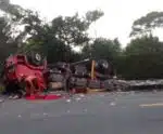 Uma pessoa morre e outra fica ferida em acidente com caminhão no ES