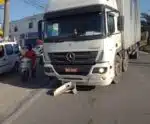 Homem sofre ferimentos graves ao ser atingido por veículo em ponto de ônibus no ES