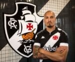 Vasco confirma contratação do zagueiro Maicon, ex-Santos
