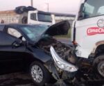 Motorista foge após bater carro de frente com caminhão no ES