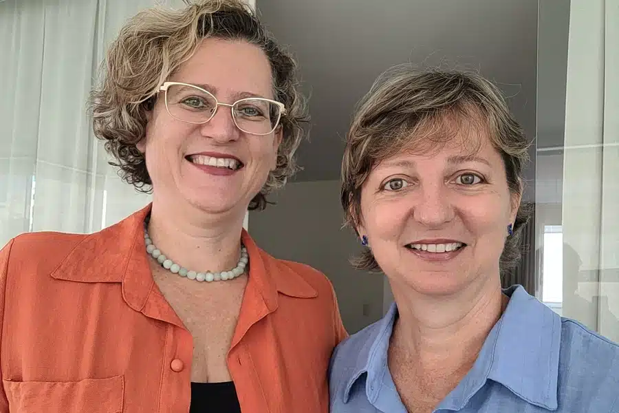 Eliana Zandonade e a irmã, Adriana Zandonade.