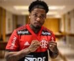 Marinho notifica o Flamengo para ser reintegrado