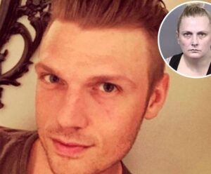 Irmã de Nick Carter é presa por posse de drogas e roubo
