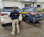 PRF prende suspeitos com carro roubado em Minas Gerais