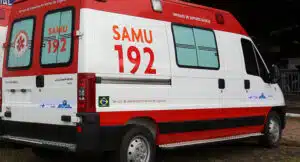 Ambulância do SAMU - mulher atropelada - São José do Calçado - acidente em Cachoeiro