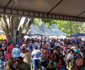 Leilão beneficente é uma das atrações do tradicional Festival de Jacu Festival de Jacu