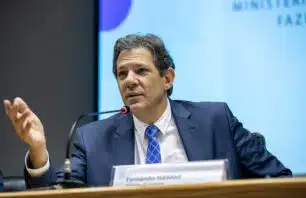 Haddad defende início da reforma administrativa pelos supersalários