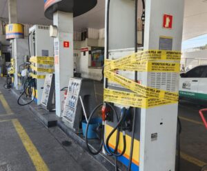 PC e ANP fecham mais um posto por venda de combustível adulterado no ES