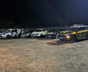 PRF e PM recuperam três carros roubados em menos de 10 horas no ES